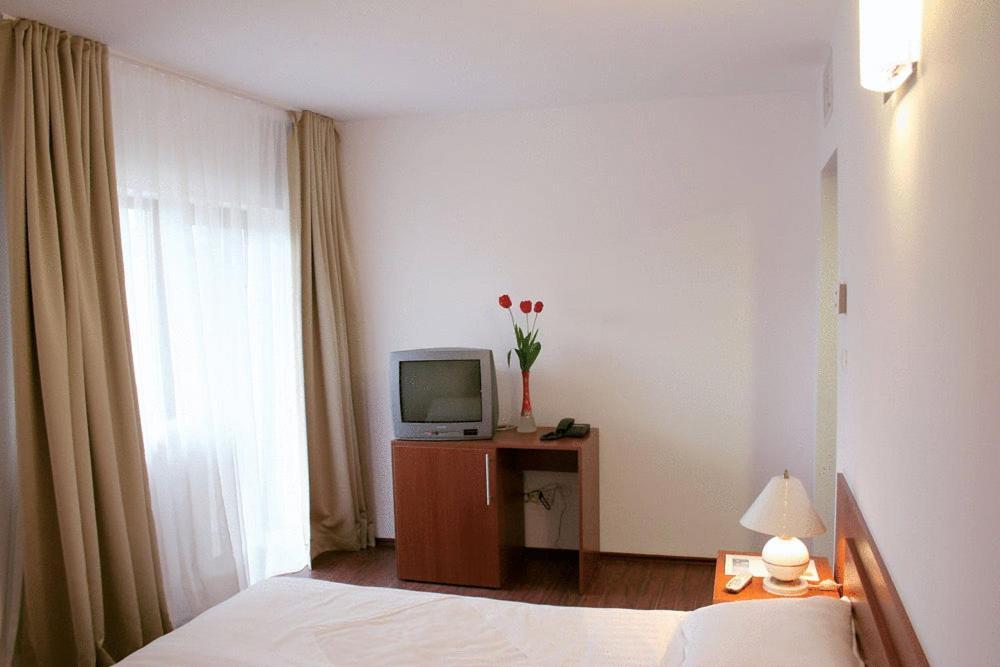 Hotel Timisoara Sannicolau Mare Sînnicolau Mare Exteriör bild