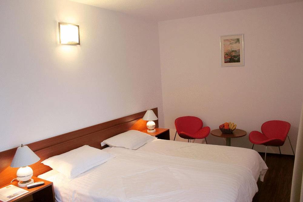 Hotel Timisoara Sannicolau Mare Sînnicolau Mare Exteriör bild